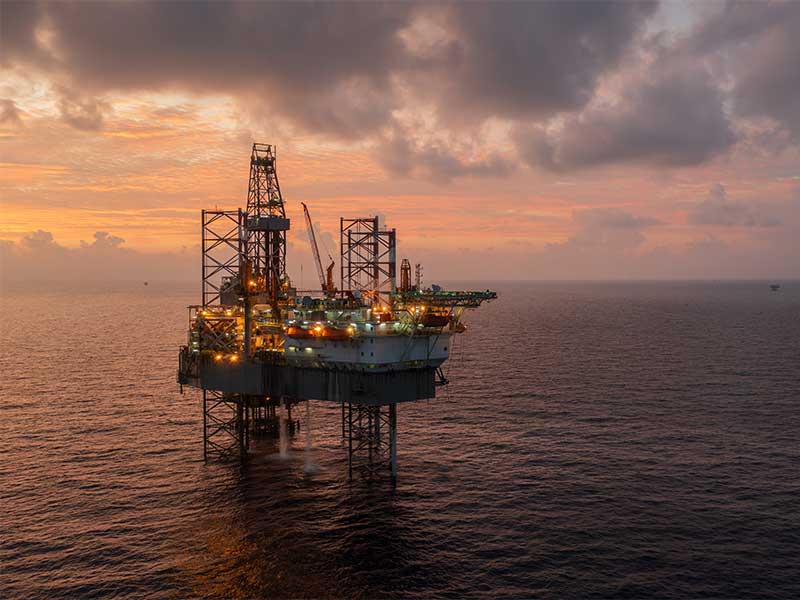 Oil,-Gas-&-Petrochemical-04 Oil & Gas Fibreglass